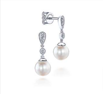 June is Pearl Month