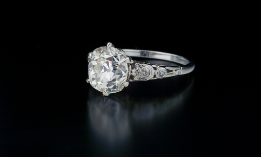 Why Antique Diamonds Are Trending Again