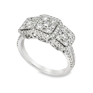 18K White Gold Ladies 3 Diamond Sections and Split Shank Ring