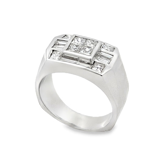 18K White Gold Gentlemen Diamond Ring