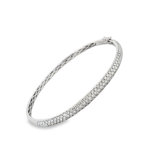 18K White Gold 1.5 Carat Diamond Bangle Bracelet